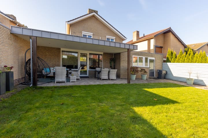 Foto 30 van Dr. Duijsenslaan 19