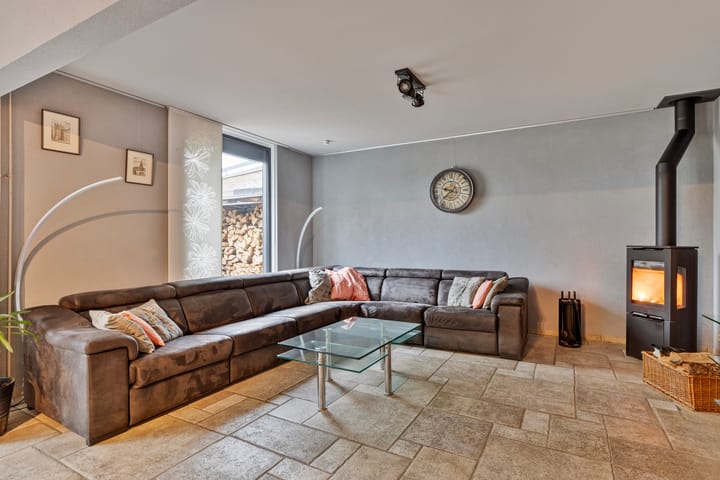 Foto 10 van Anjerveld 19