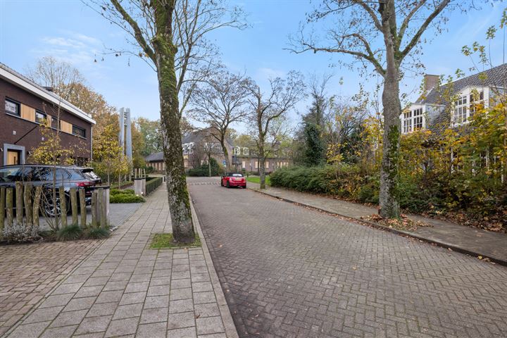 View photo 48 of Willibrordusstraat 3