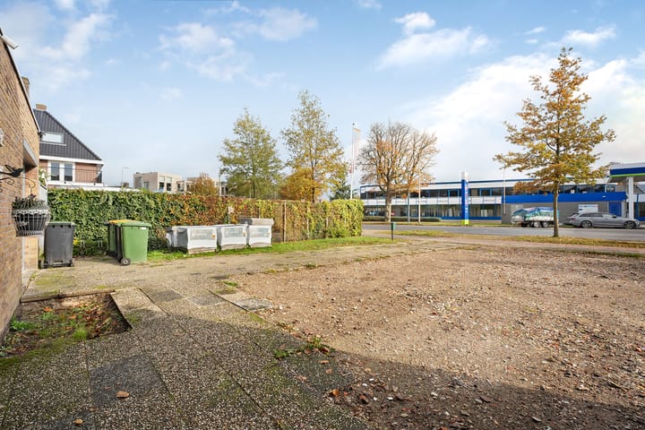 Foto 5 van van Limburg Stirumstraat 2