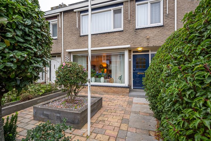 View photo 5 of Willem Frederikstraat 92