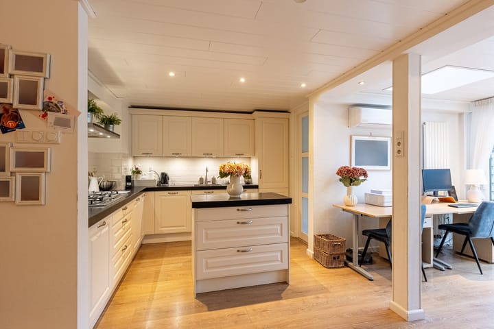 Foto 16 van Willem Frederikstraat 92