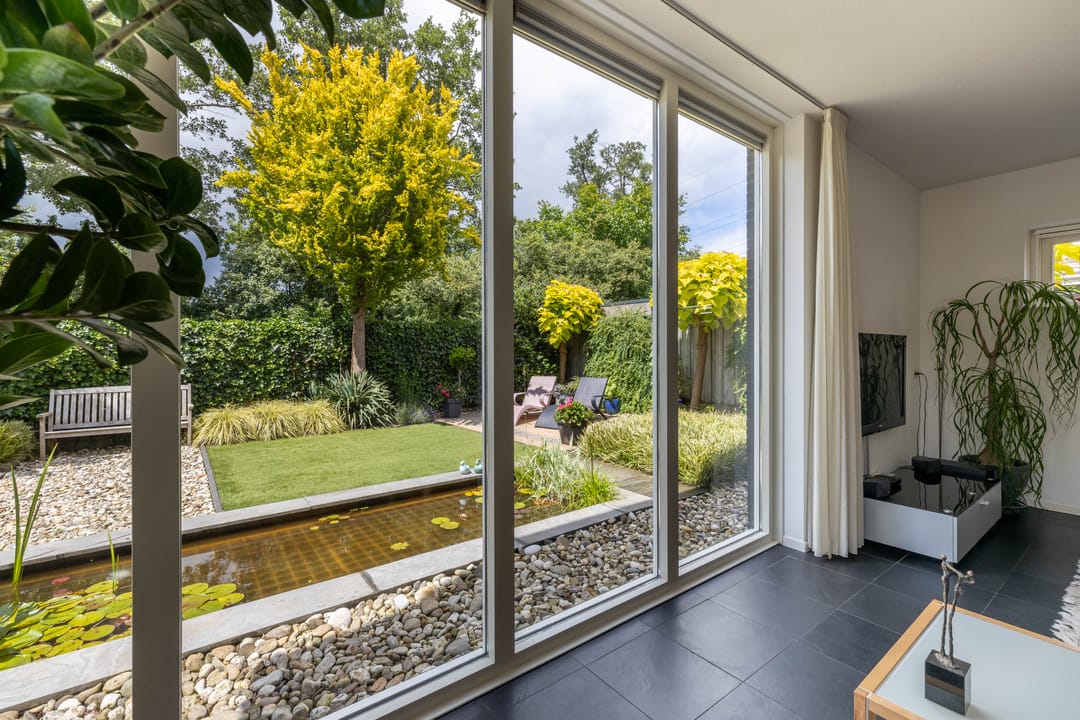 Foto 8 van Broderie 7