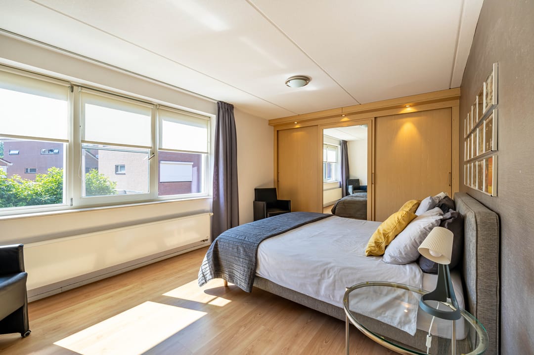 Foto 23 van Broderie 7