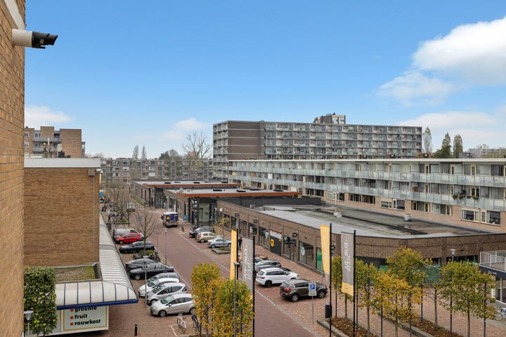 Bekijk foto 32 van Waalstraat 96