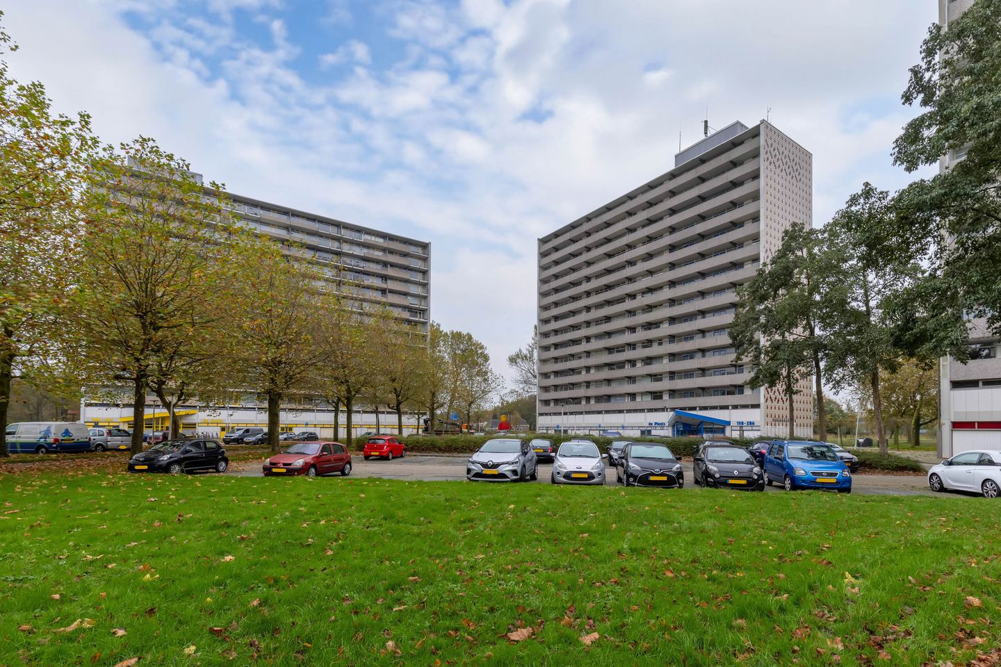 Foto 1 van Tjaarda 182