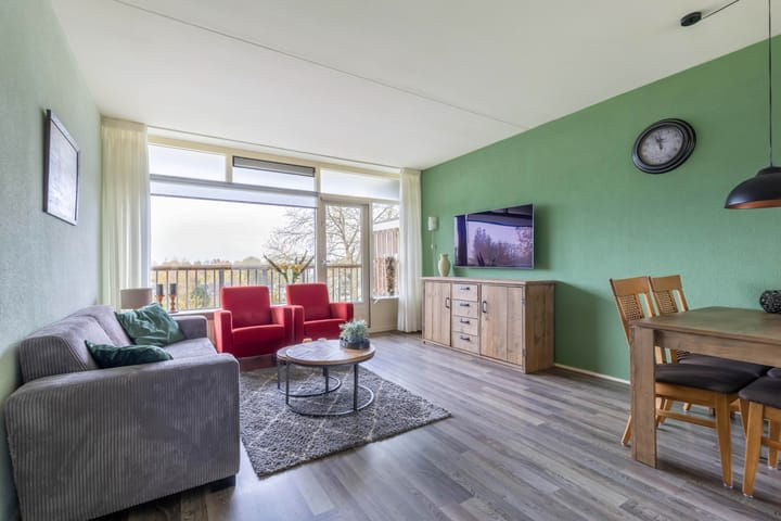 Foto 2 van Tjaarda 182