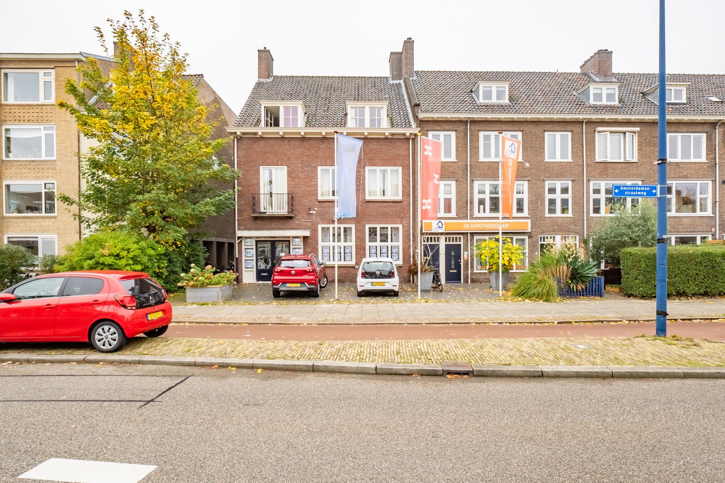 Bekijk foto 1 van Amsterdamsestraatweg 502