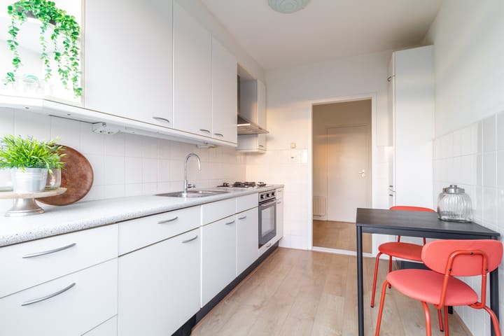 Foto 3 van Helperzoom 135