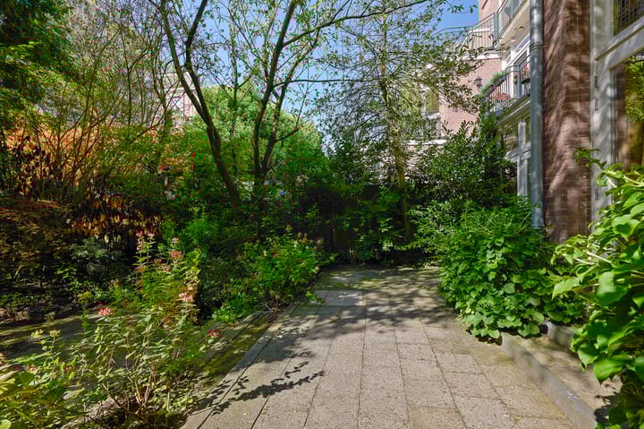 Foto 13 van Prins Hendriklaan 9