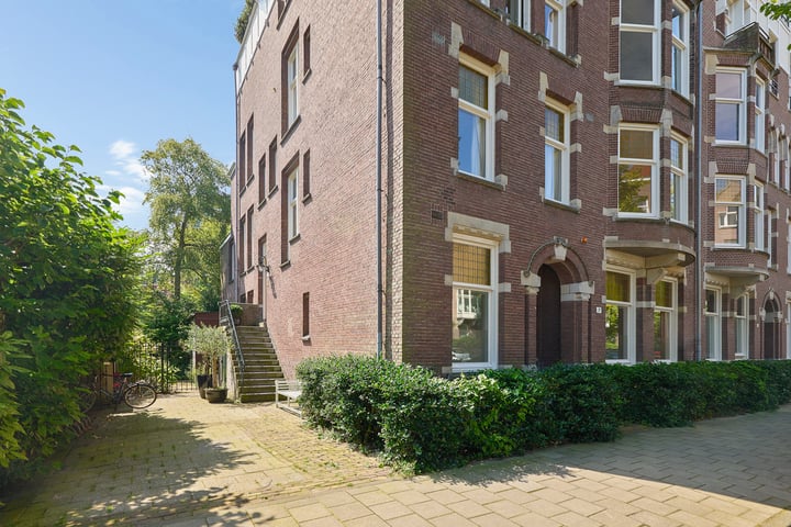 View photo 39 of Prins Hendriklaan 9