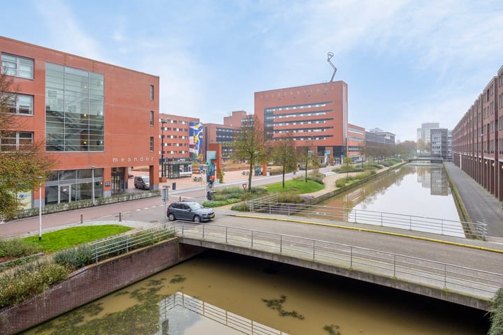 Foto 16 van Bremenstraat 157