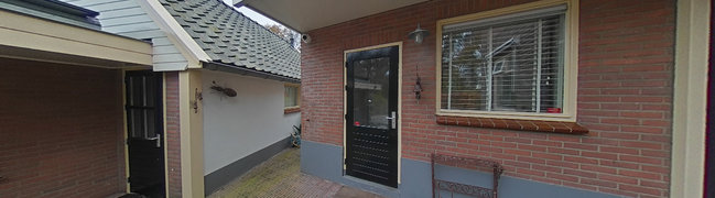 View 360° photo of voortuin of Vrijenbergweg 35