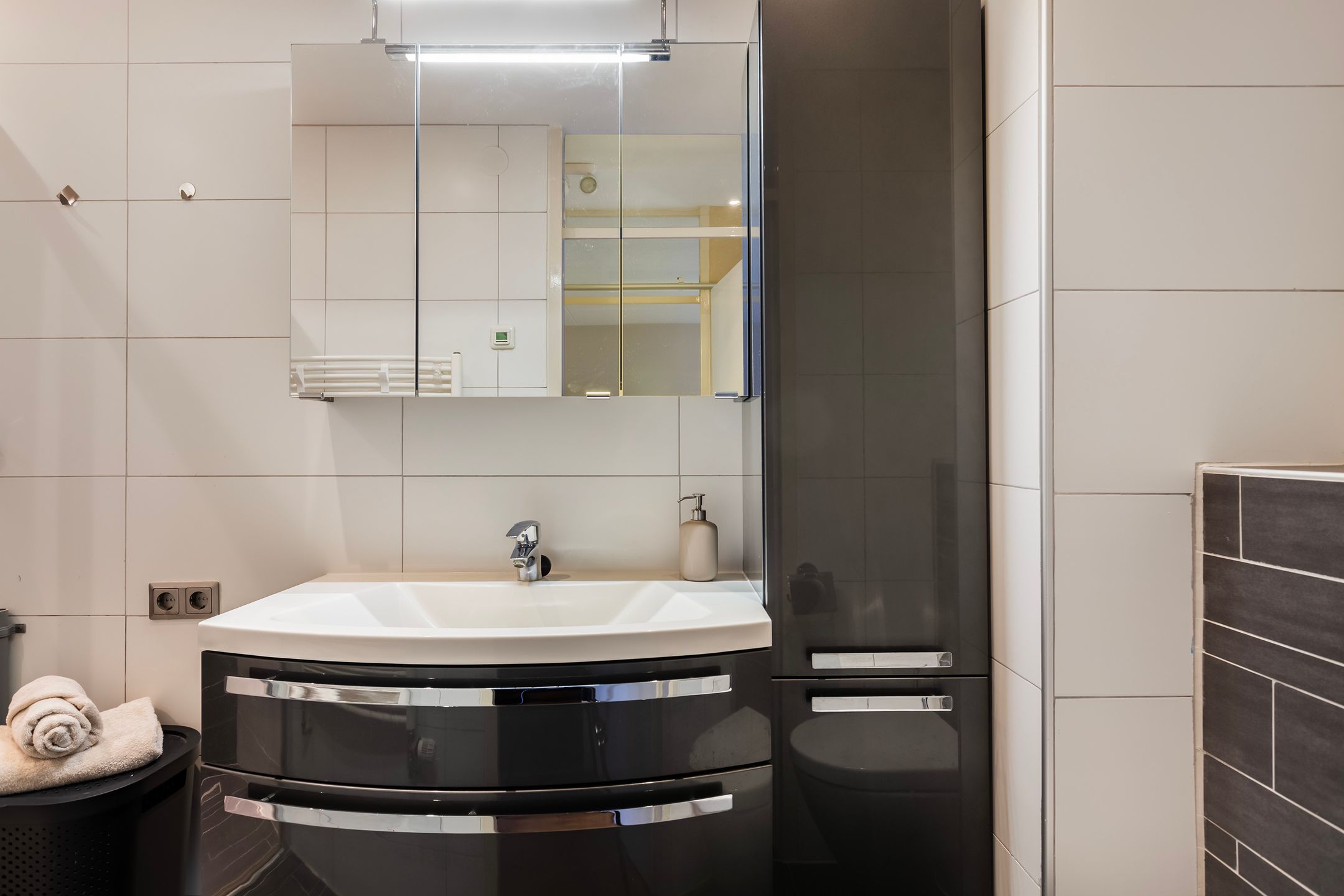 Photo 21 of Buis 157