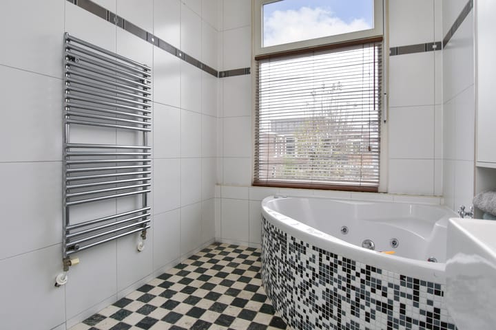 Foto 36 van Koningin Emmakade 48