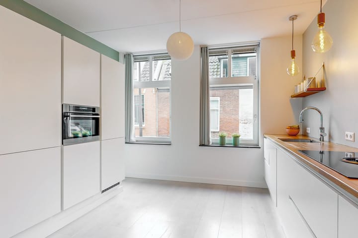 Foto 3 van Bleekersstraat 8