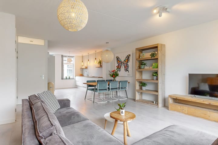 Foto 6 van Bleekersstraat 8