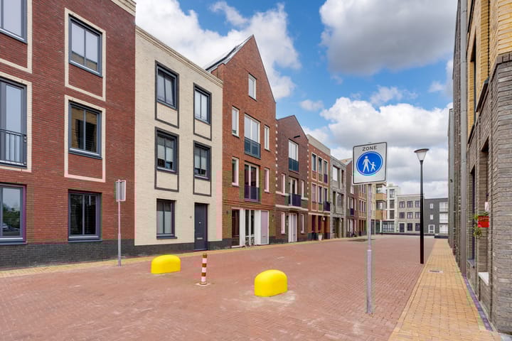 Foto 4 van Binnenbuurt 25