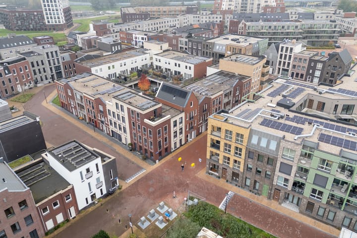 Foto 5 van Binnenbuurt 25