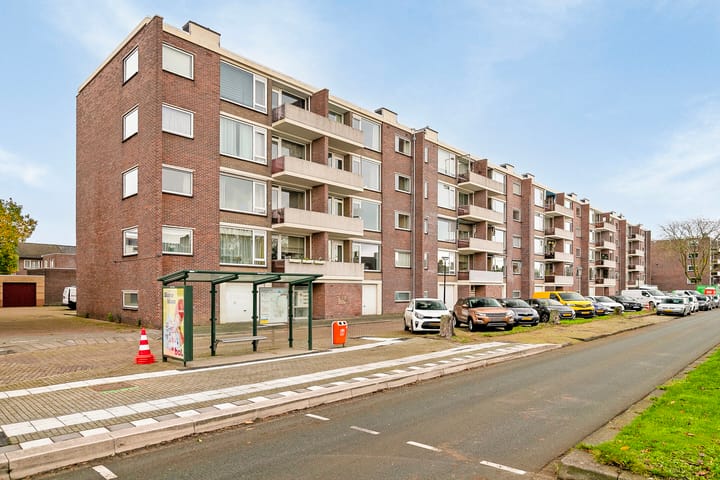 Foto 2 van Rooseveltlaan 91