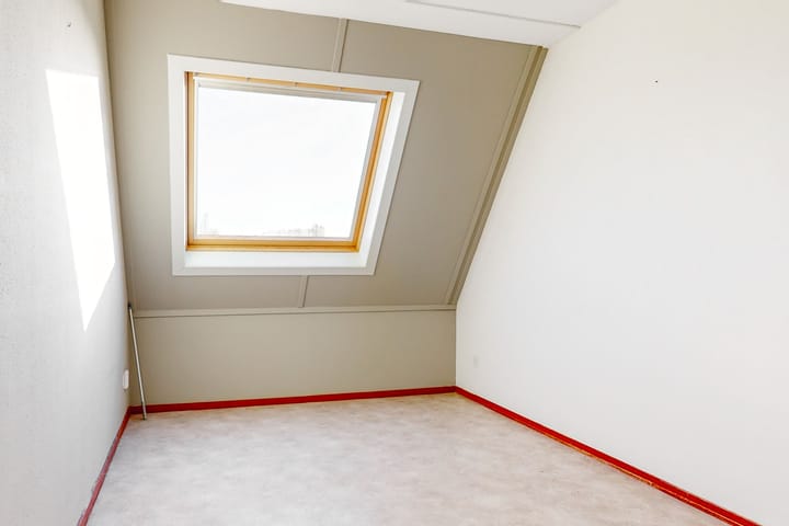 Foto 12 van De Kleefse Kamp 64