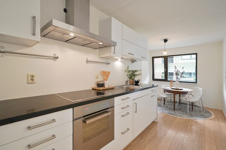 Foto 14 van Tolstraat 4-B