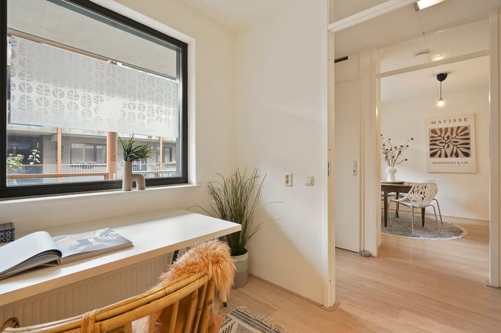 Foto 21 van Tolstraat 4-B