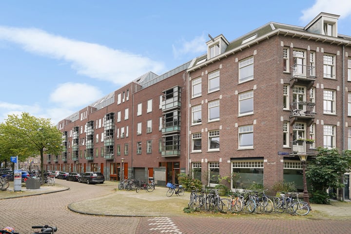 Bekijk foto 39 van Tolstraat 4-B