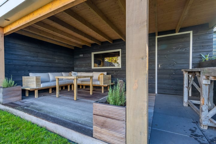 Foto 18 van W. de Vries Robbéweg 38