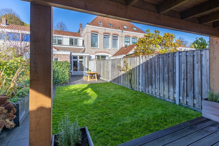 Foto 20 van W. de Vries Robbéweg 38