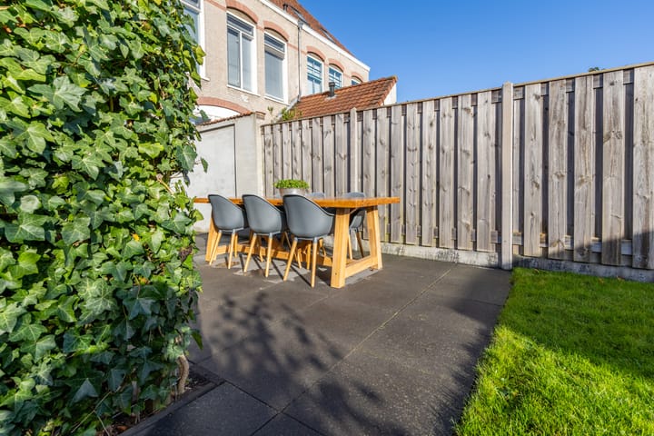 Foto 21 van W. de Vries Robbéweg 38