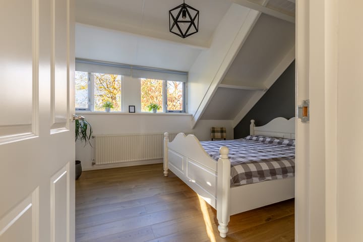 Foto 24 van W. de Vries Robbéweg 38