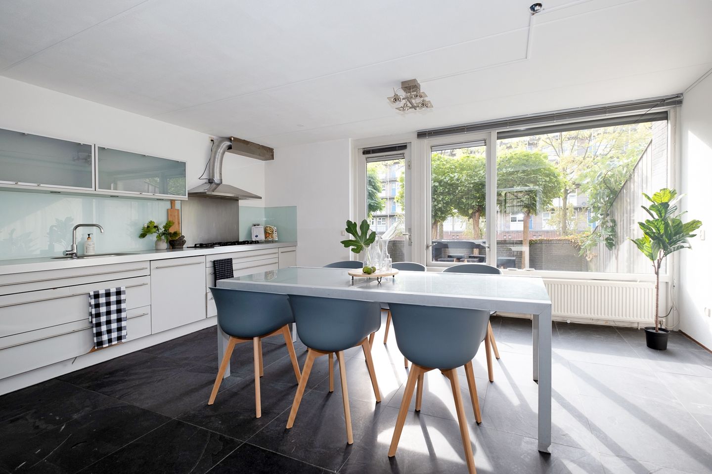 Foto 10 van Breitnerstraat 39