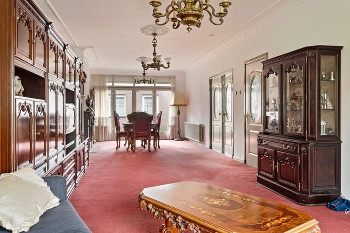 Photo 10 of Burgemeester van den Elzenlaan 7