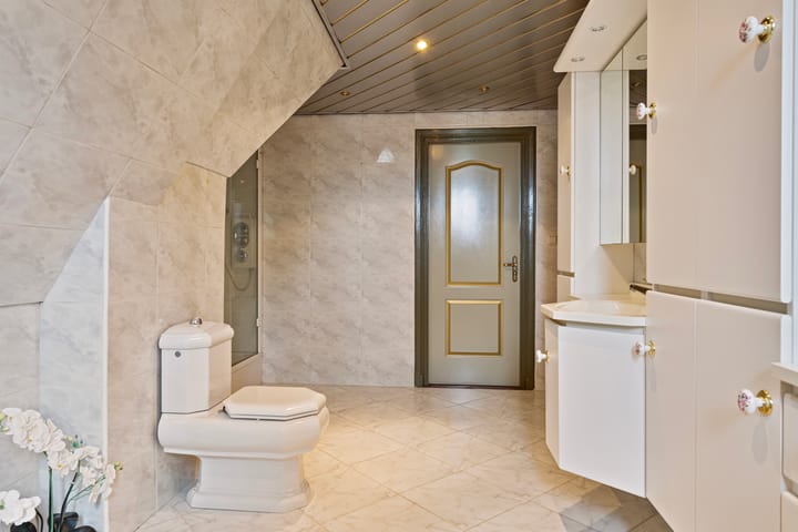 Photo 24 of Burgemeester van den Elzenlaan 7