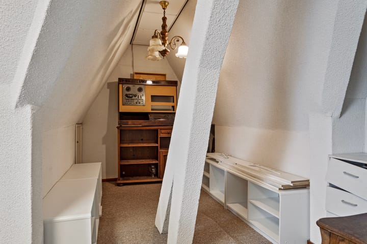 Photo 35 of Burgemeester van den Elzenlaan 7