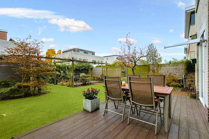 Foto 63 van Koraal 17