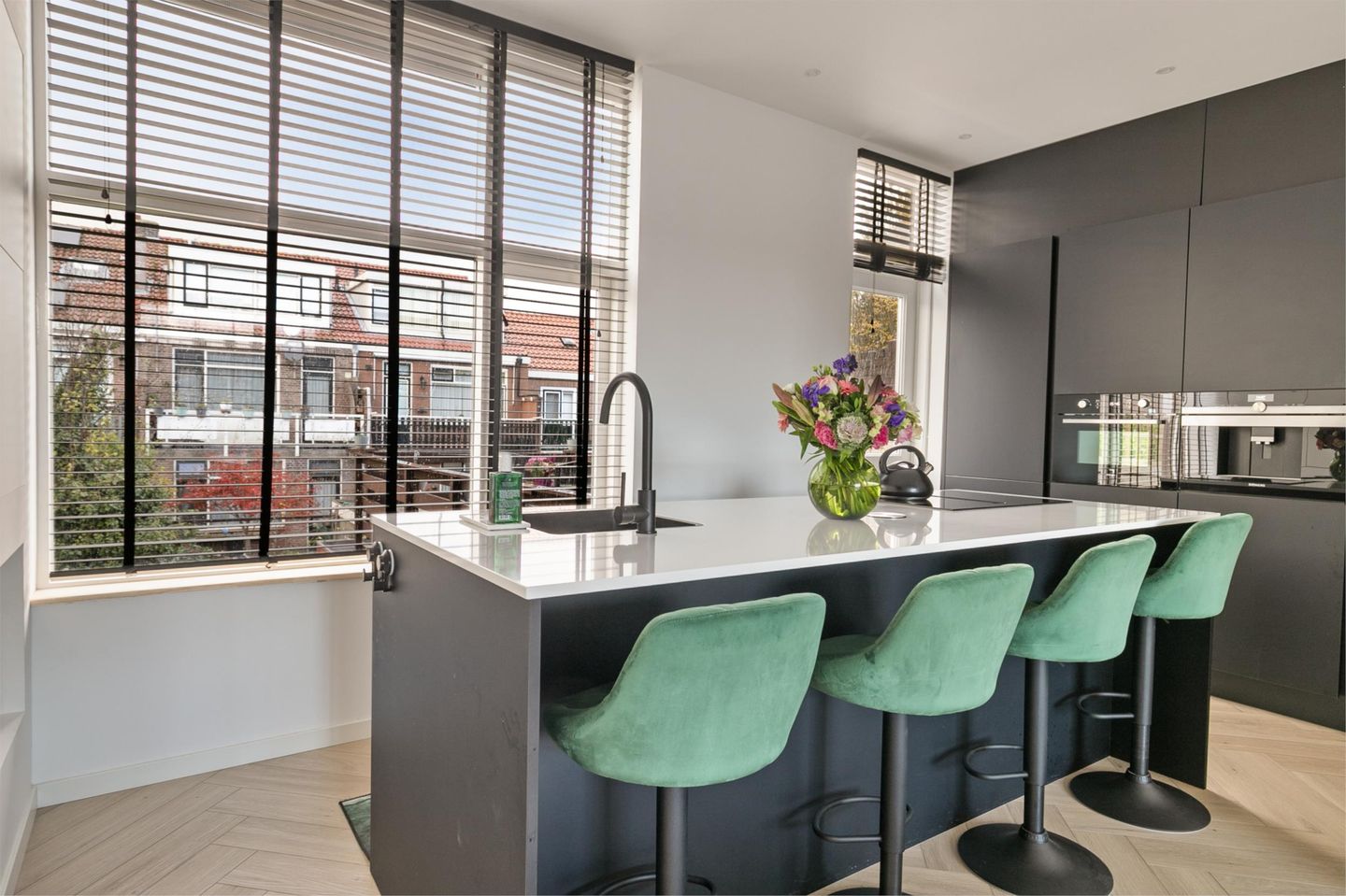 Foto 4 van Jan van Avennesstraat 49-B