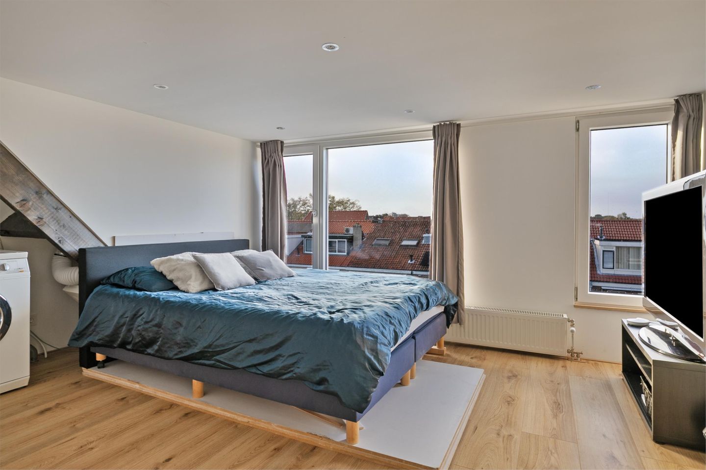 Foto 20 van Jan van Avennesstraat 49-B