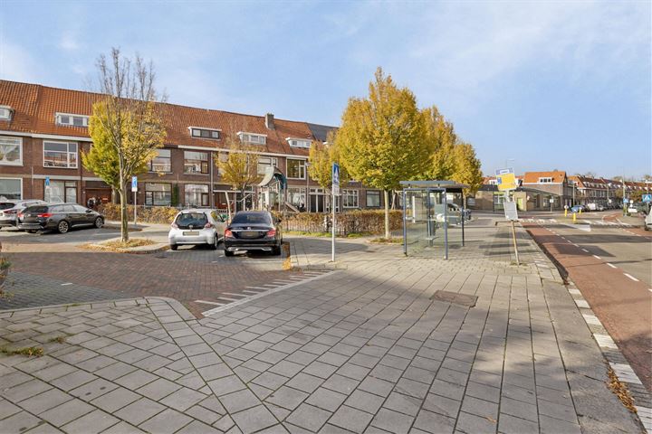 View photo 25 of Jan van Avennesstraat 49-B