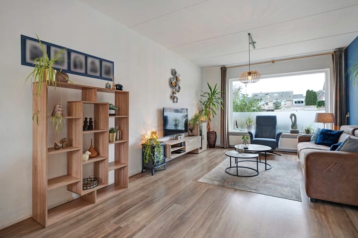 Foto 5 van Kievitsbloem 93