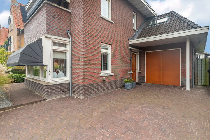 View photo 6 of Zuidenveldlaan 34