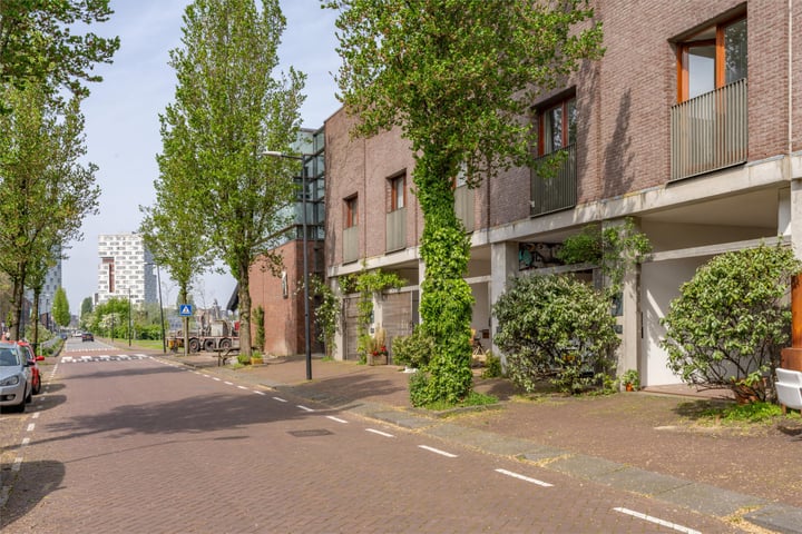 Bekijk foto 10 van J.F. van Hengelstraat 90