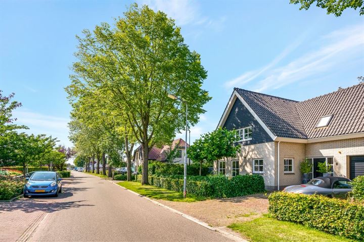 View photo 63 of Visweg 14-A