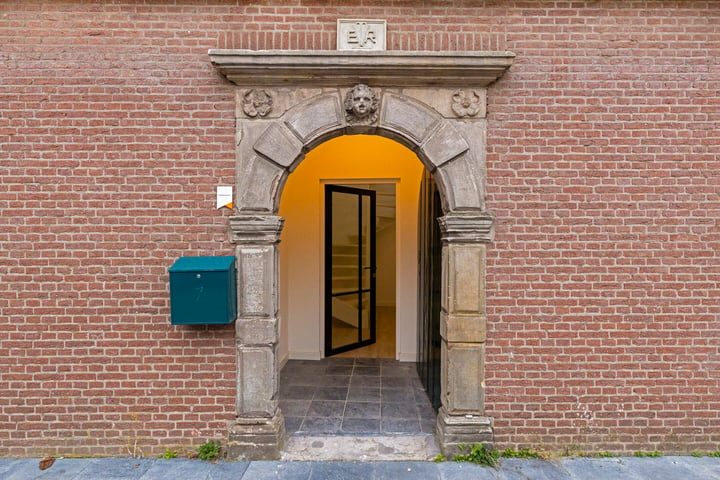 Bekijk foto 4 van Sint Domusstraat 5-D