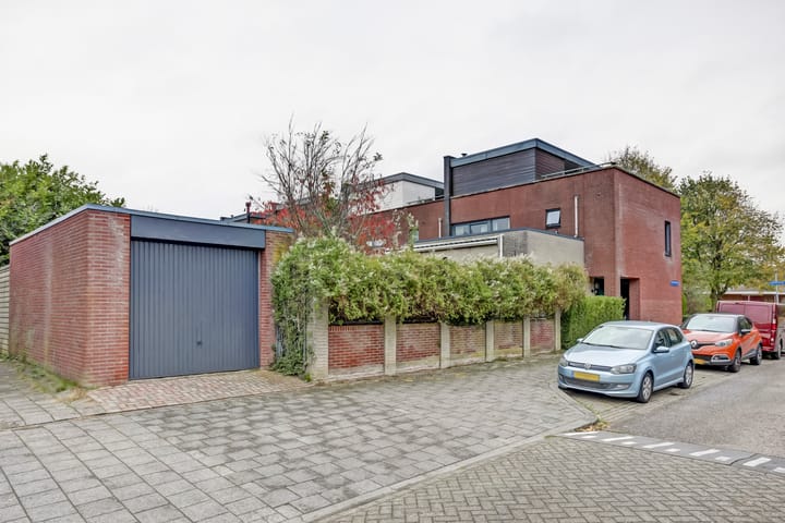 Photo 2 of Vlierbessenstraat 2