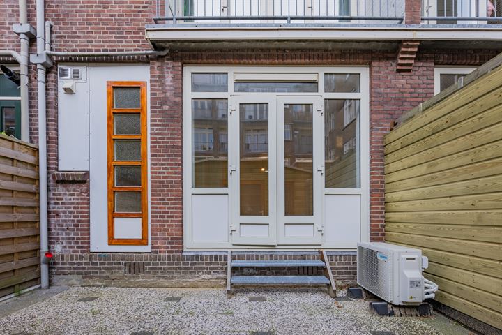 View photo 22 of Groen van Prinstererstraat 69-B