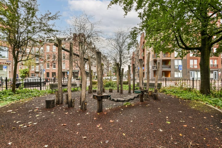 Bekijk foto 25 van Wenslauerstraat 72-1