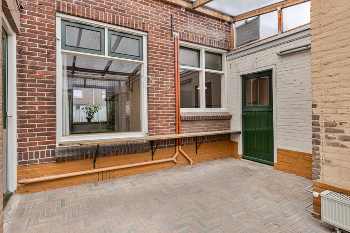 Bekijk foto 17 van Molenstraat 10