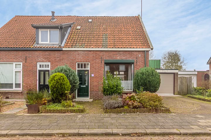 Foto 38 van Molenstraat 10